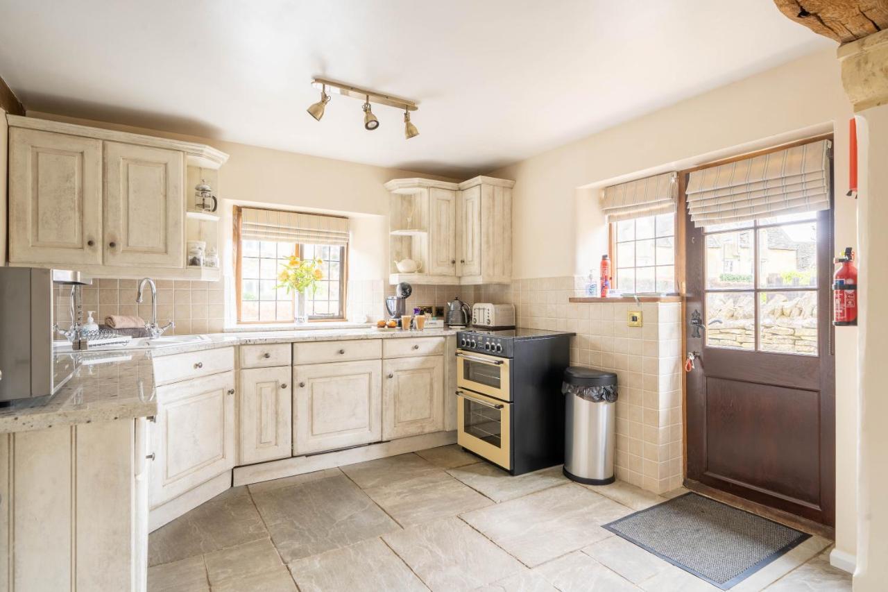 Cotswold Thatched Cottage Mickleton  Екстер'єр фото
